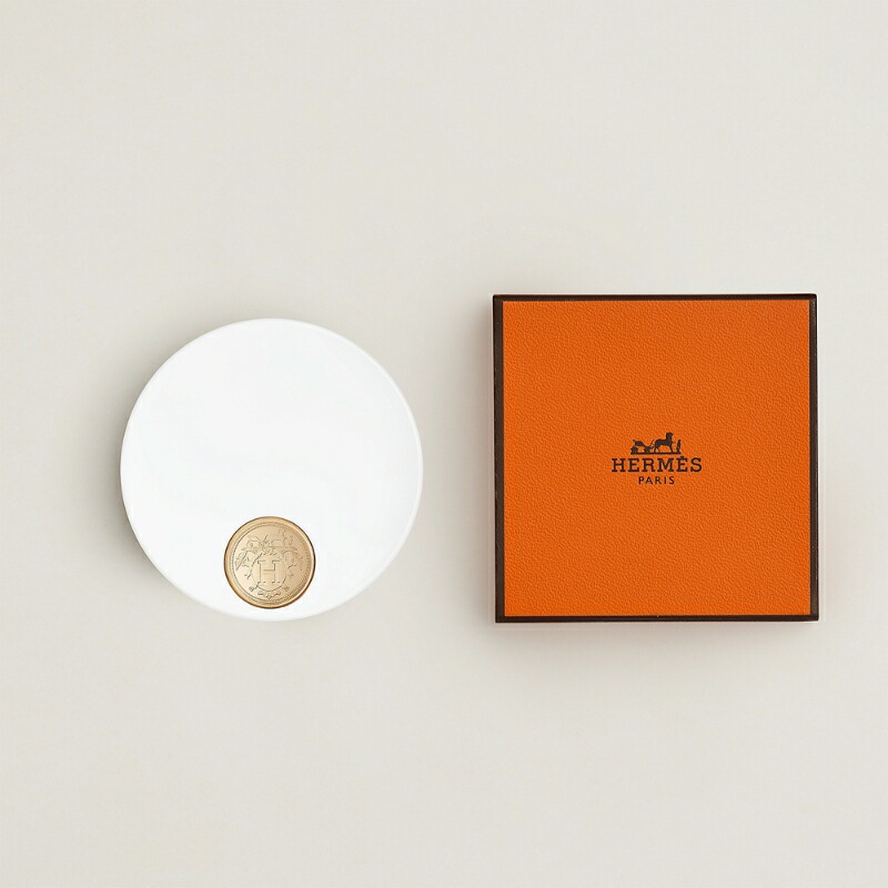 HERMES エルメス プラン エア プードル エクラ マット #01 ニュアージュ 6.5g〈フェイスパウダー〉イタリア製 ラッピングセット 紙袋・リボン付き プレゼント・ギフトにお勧め お祝い お礼 記念日 誕生日 シーズナルイベント 最適 透明感 保湿剤配合 白 ゴールド - 画像 (4)